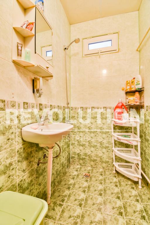 Two bedroom apartment image 43608