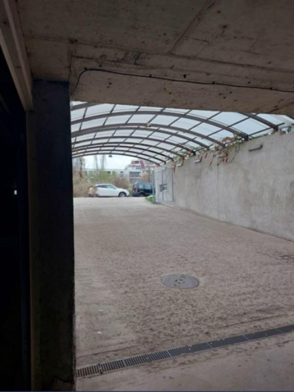 Parking area image 43536