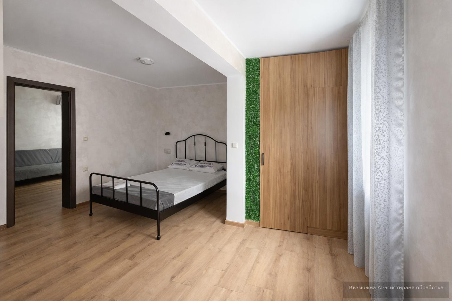 Three-room apartment in the Sadiyski neighborhood / Parking space available! image 4