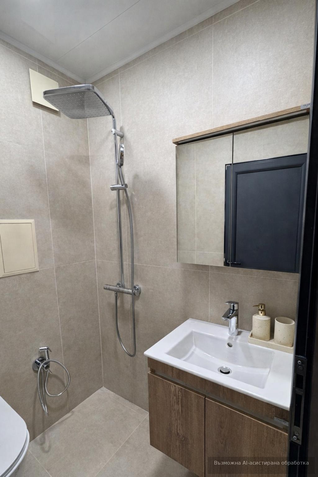 BRAND NEW! Three-room apartment in the city center area. image 7