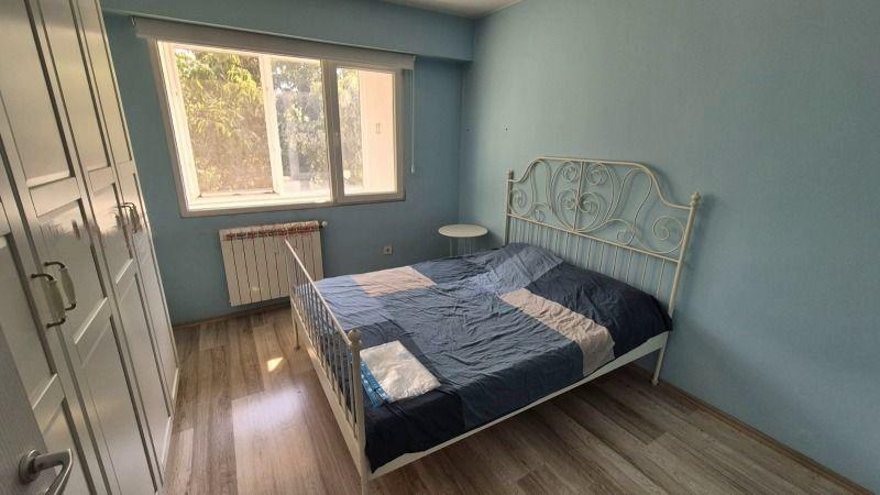 Тристаен апартамент в ж.к. Красно село. снимка 3