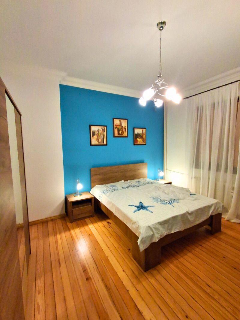 Revolution Estate Presents a Three-Bedroom Apartment in Sofia, Center – NDK image 5