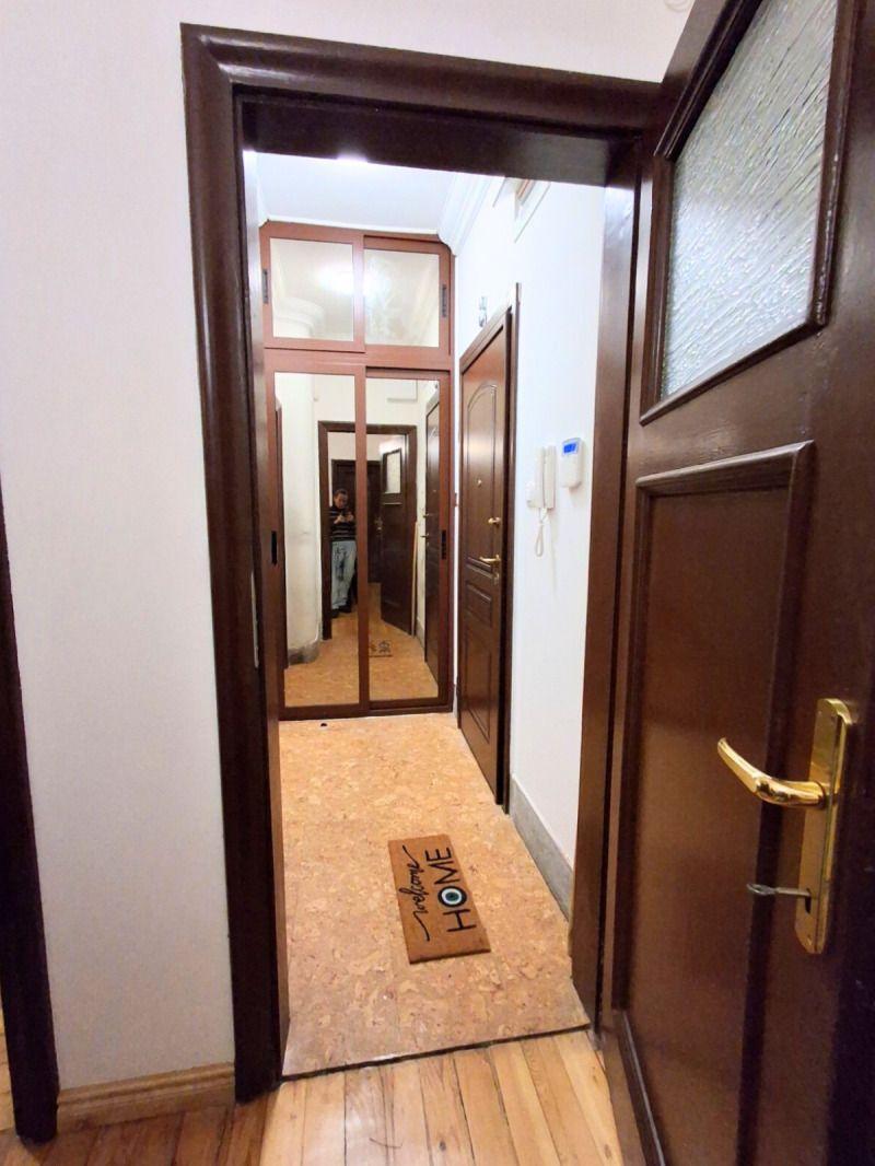 Revolution Estate Presents a Three-Bedroom Apartment in Sofia, Center – NDK image 7