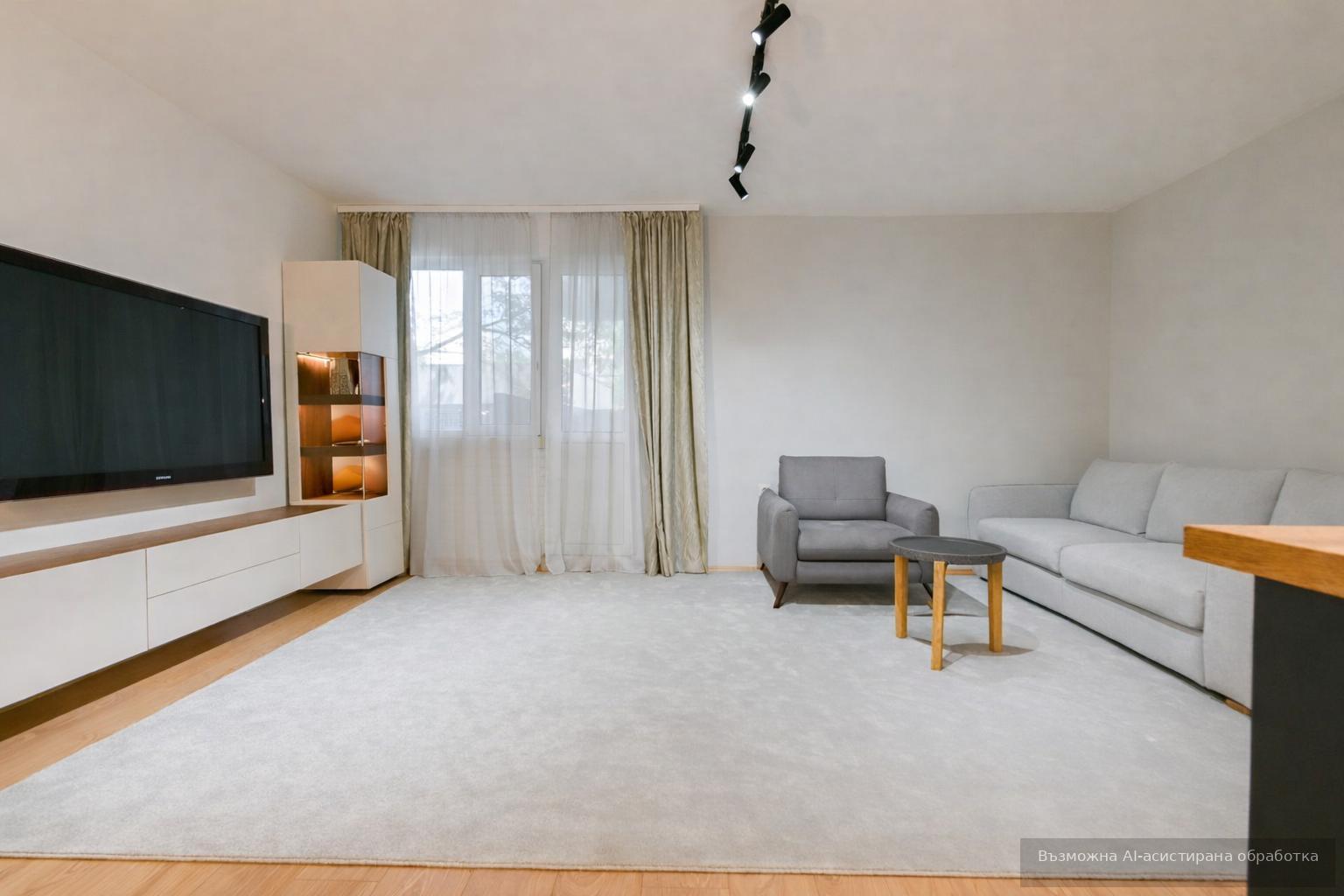 Three-room apartment in Mladost 2 residential complex image 3