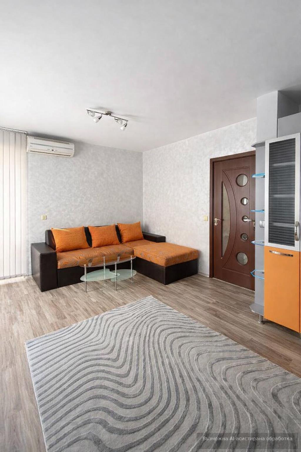 Three-room apartment in the Mladezhki Halm neighborhood – renovated!