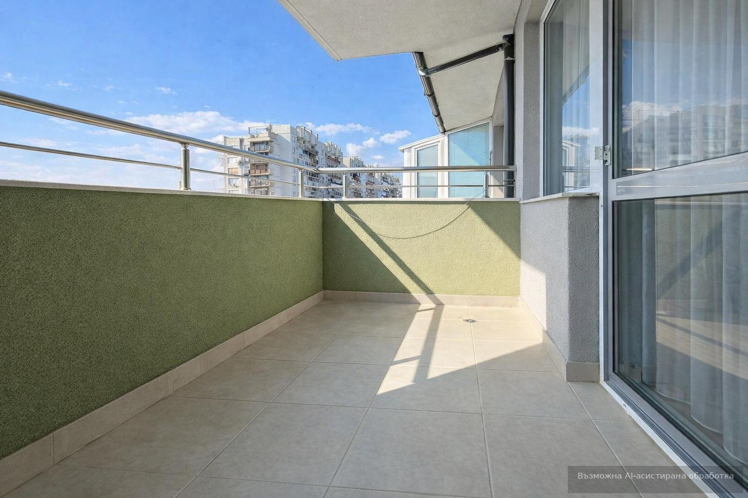 Three-room apartment in the Yuzhen district / WITH AN UNDERGROUND PARKING SPACE! image 9