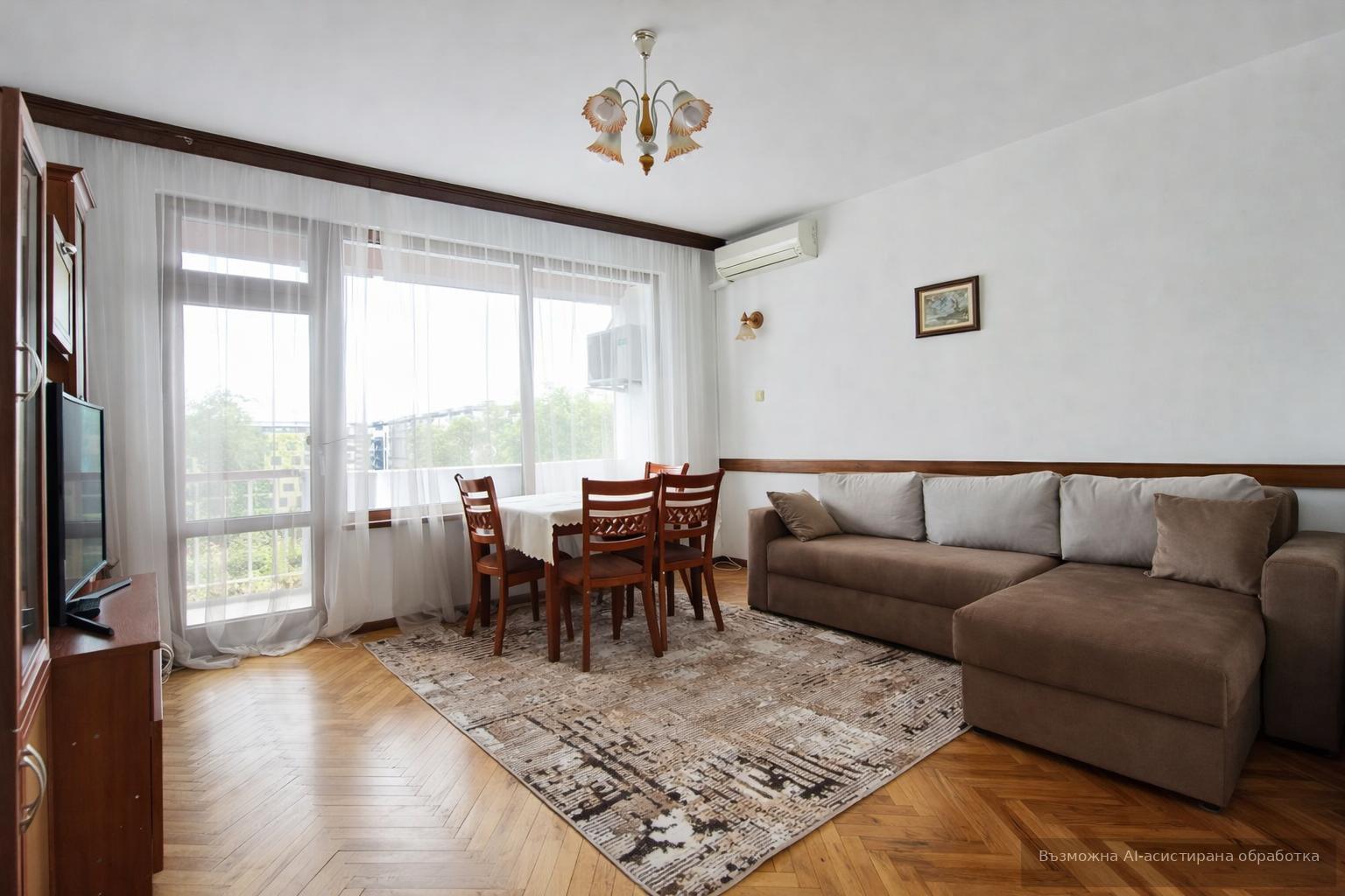 Spacious four-room apartment in the Hristo Smirnenski neighborhood.