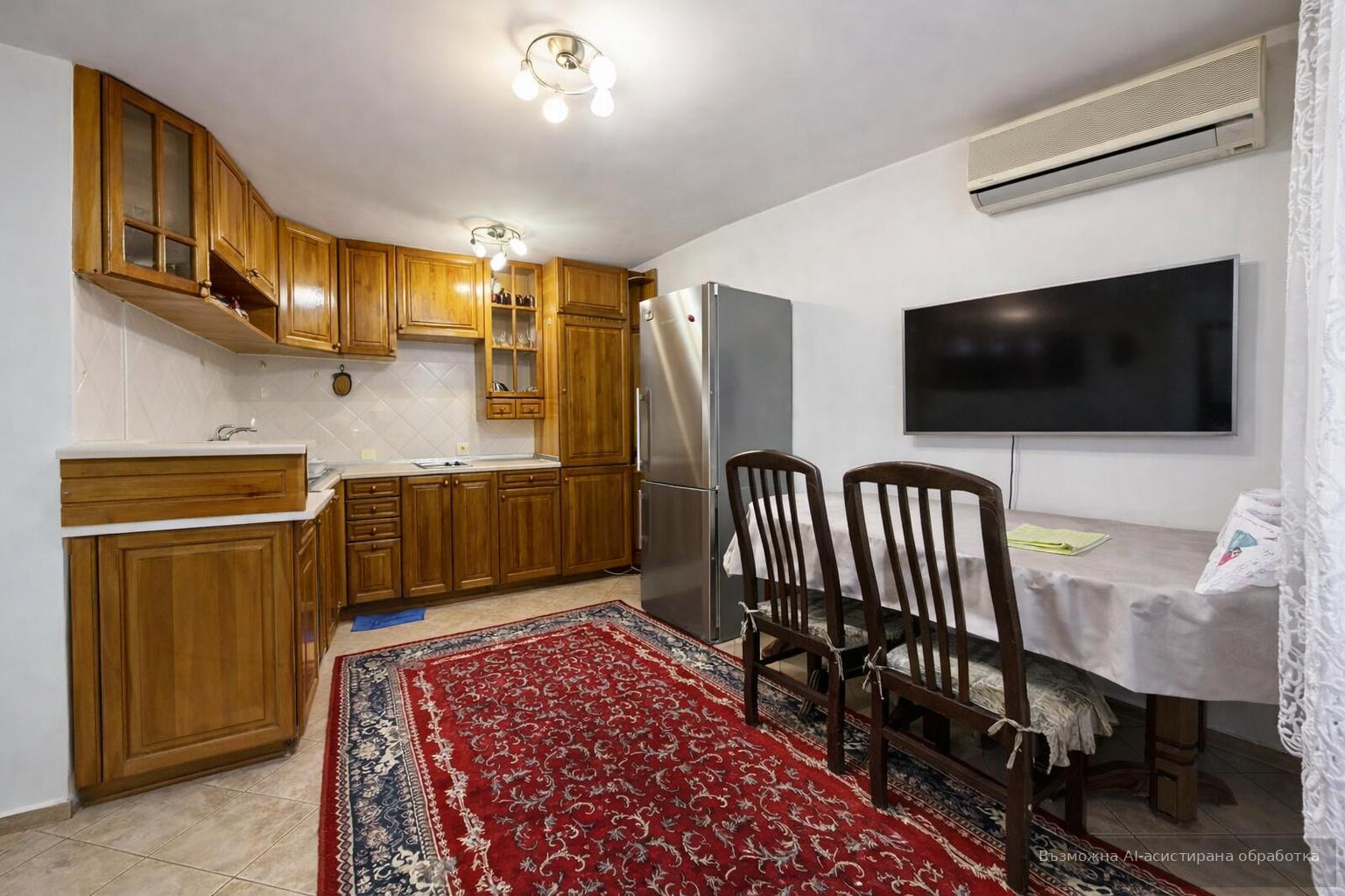 Тристаен апартамент  в гр.Варна, Колхозен пазар! image 2