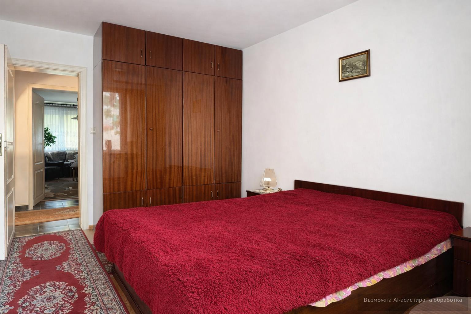 Тристаен апартамент  в гр.Варна, Колхозен пазар! image 5