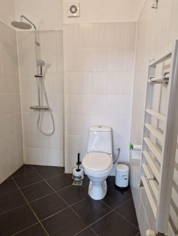 Revolution Estate presents a Three-bedroom apartment in Sofia, Krasno Selo image 6
