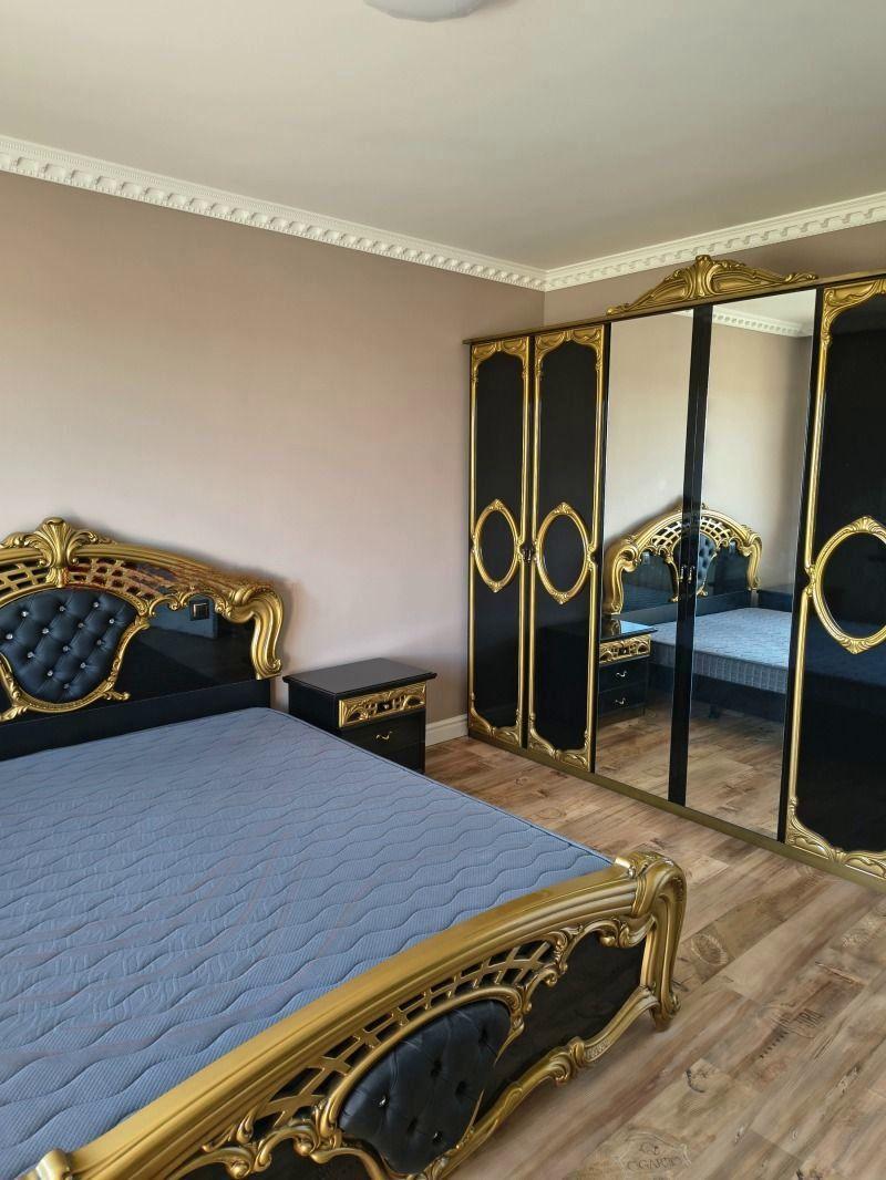 Тристаен апартамент в ж.к. Студентски град. снимка 1