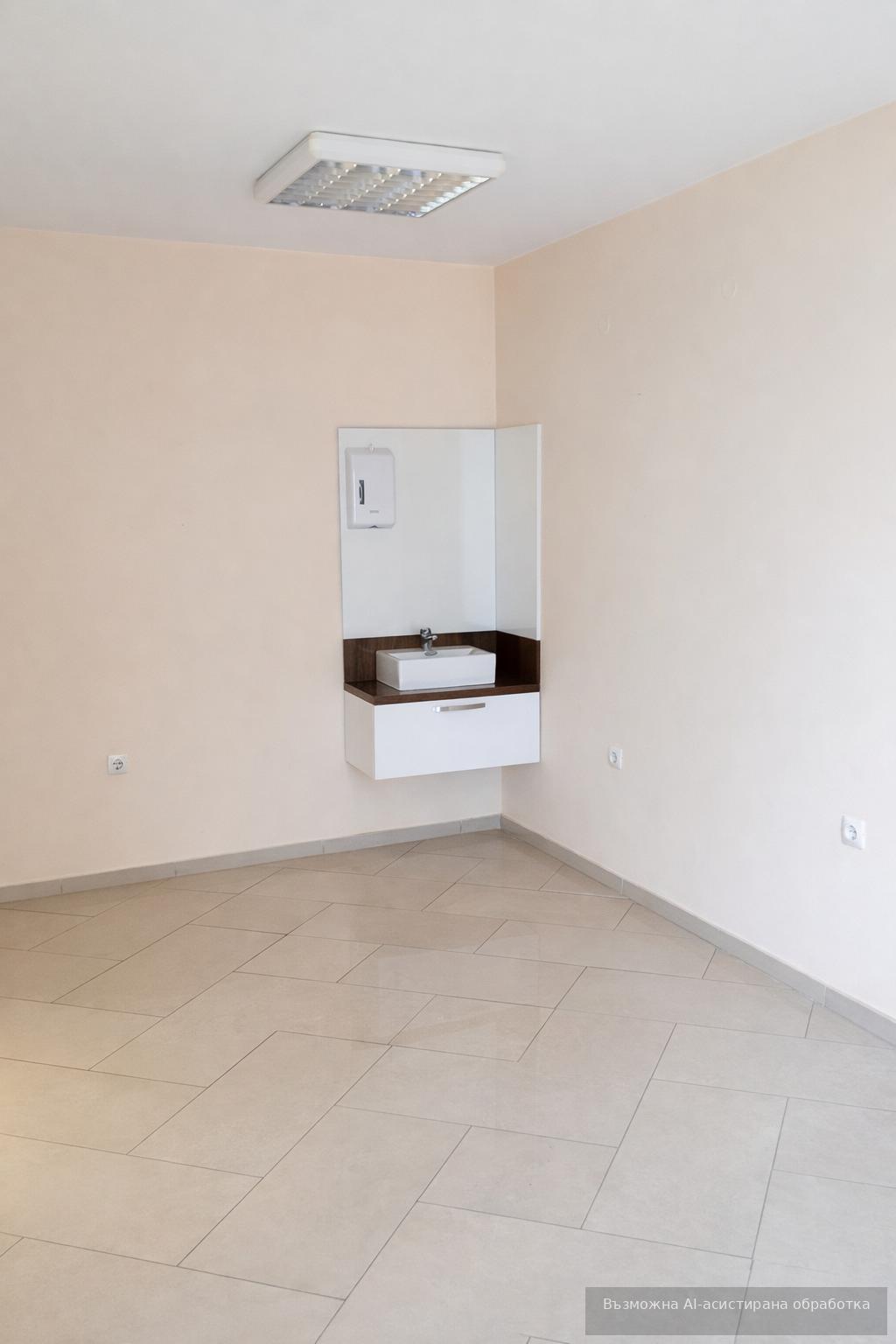 Office for rent in the city center area image 2
