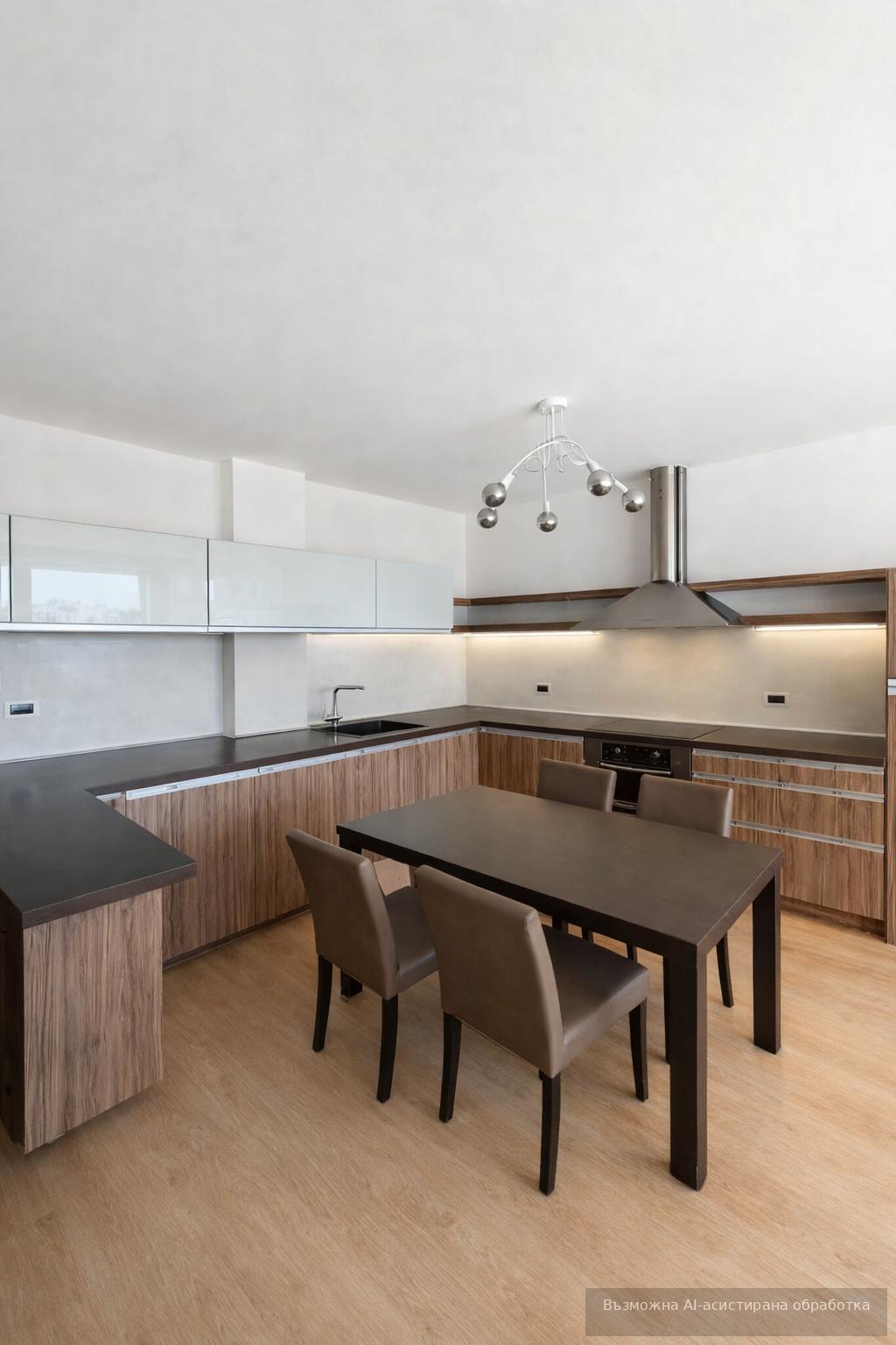 Three-room apartment in Varna, Levski district! image 1