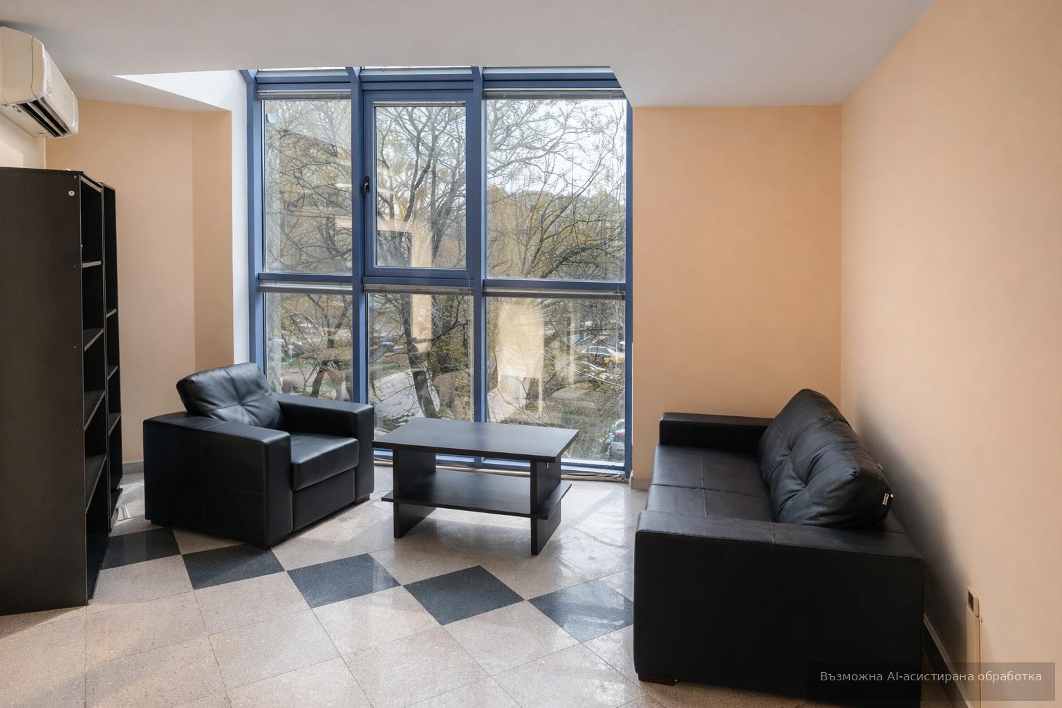 Office for rent in the City Center / WITH PARKING SPACE!