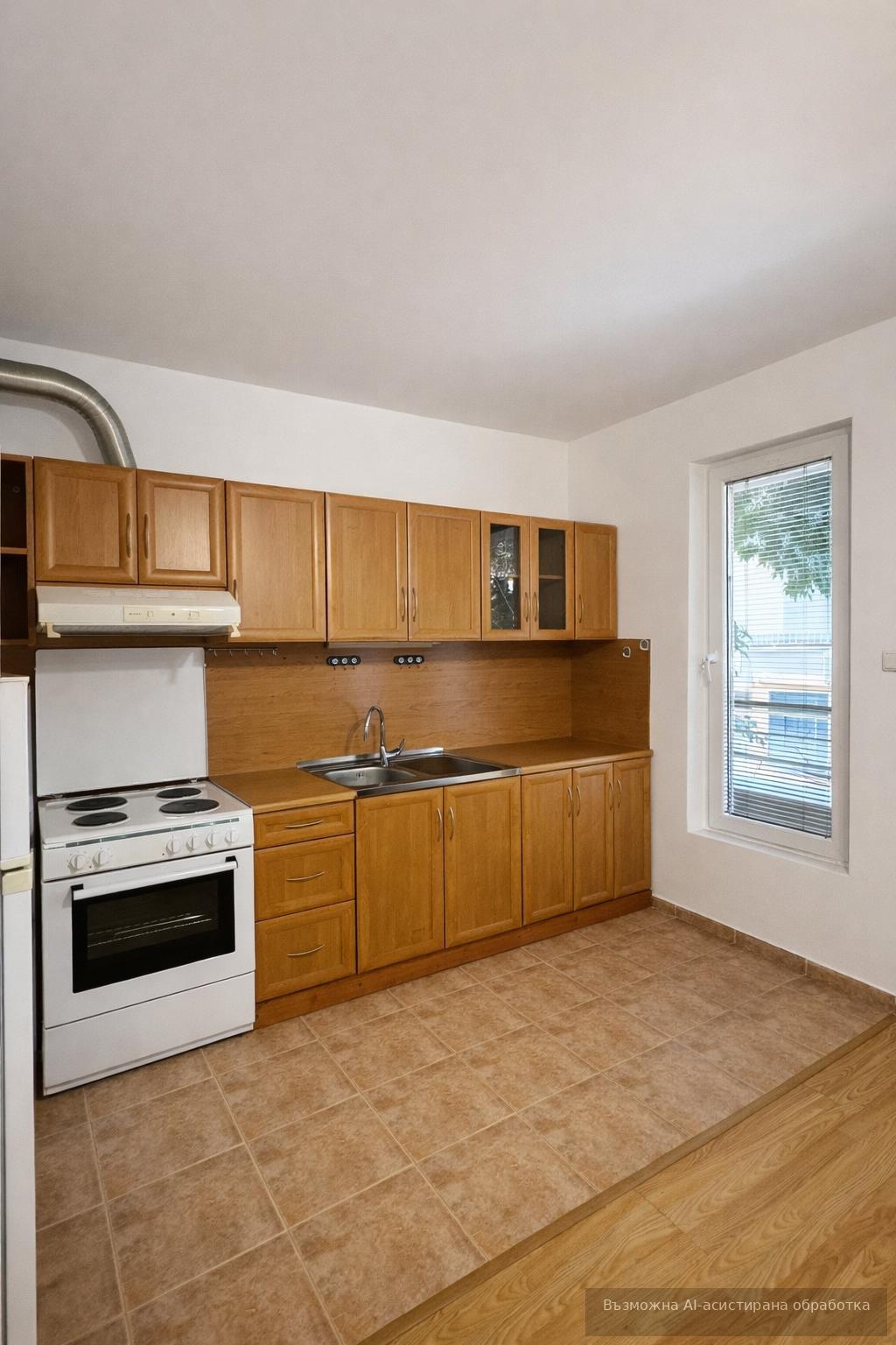 Spacious three-room apartment in the Karshiyaka district image 2