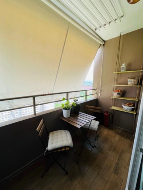 Three bedroom apartment image 47647