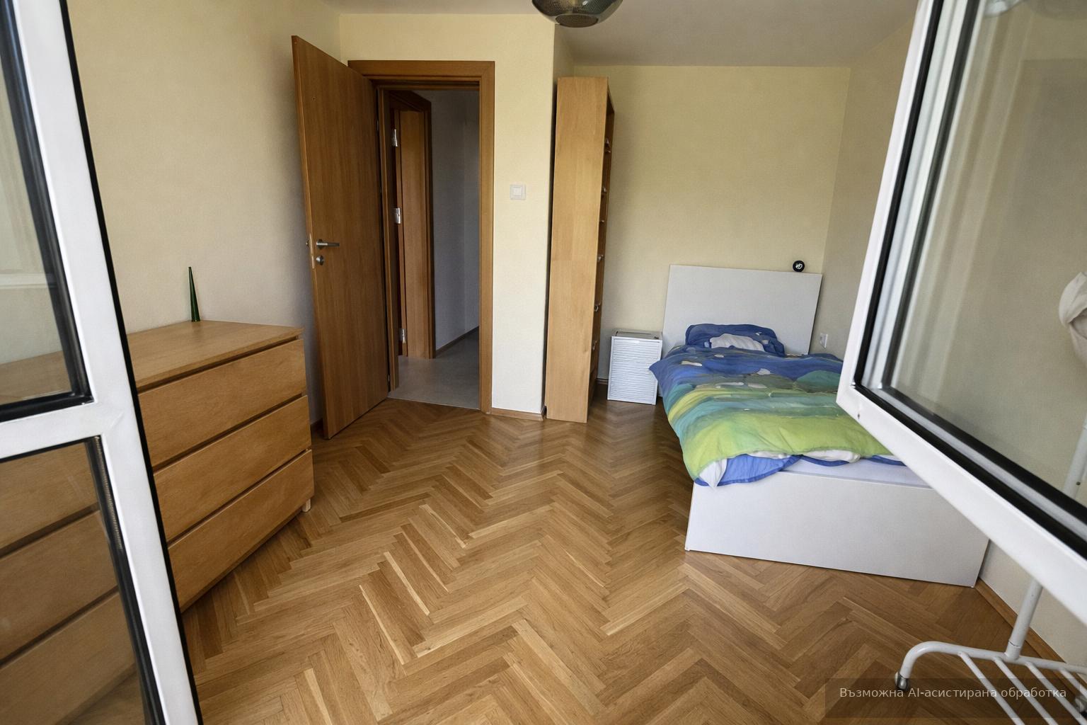 Three-Storey House in Sofia, Simeonovo image 4