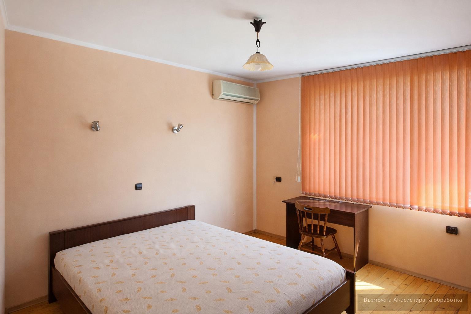 Four-room apartment in the Kamenitsa 1 neighborhood image 4