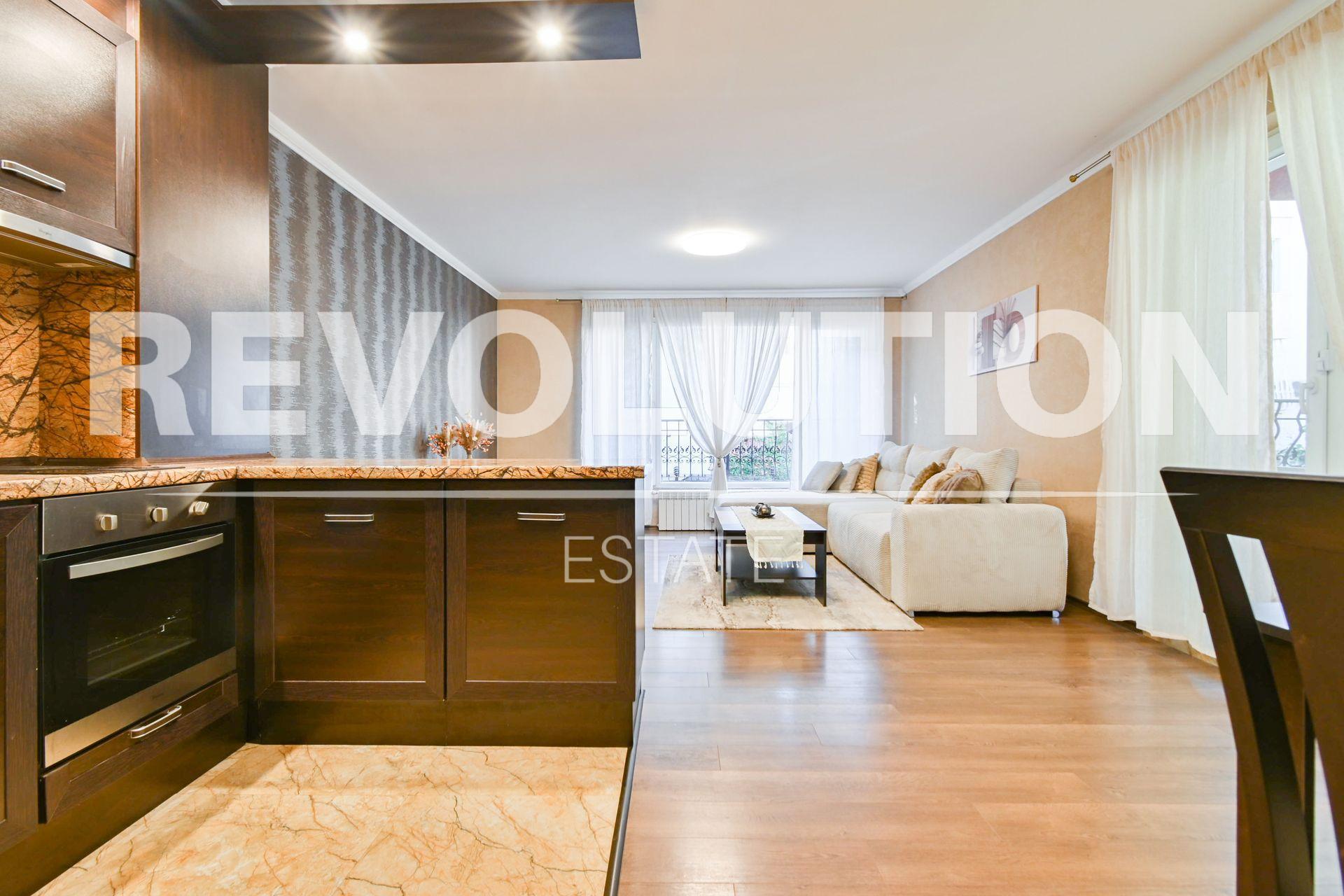 one-bedroom apartment image 3