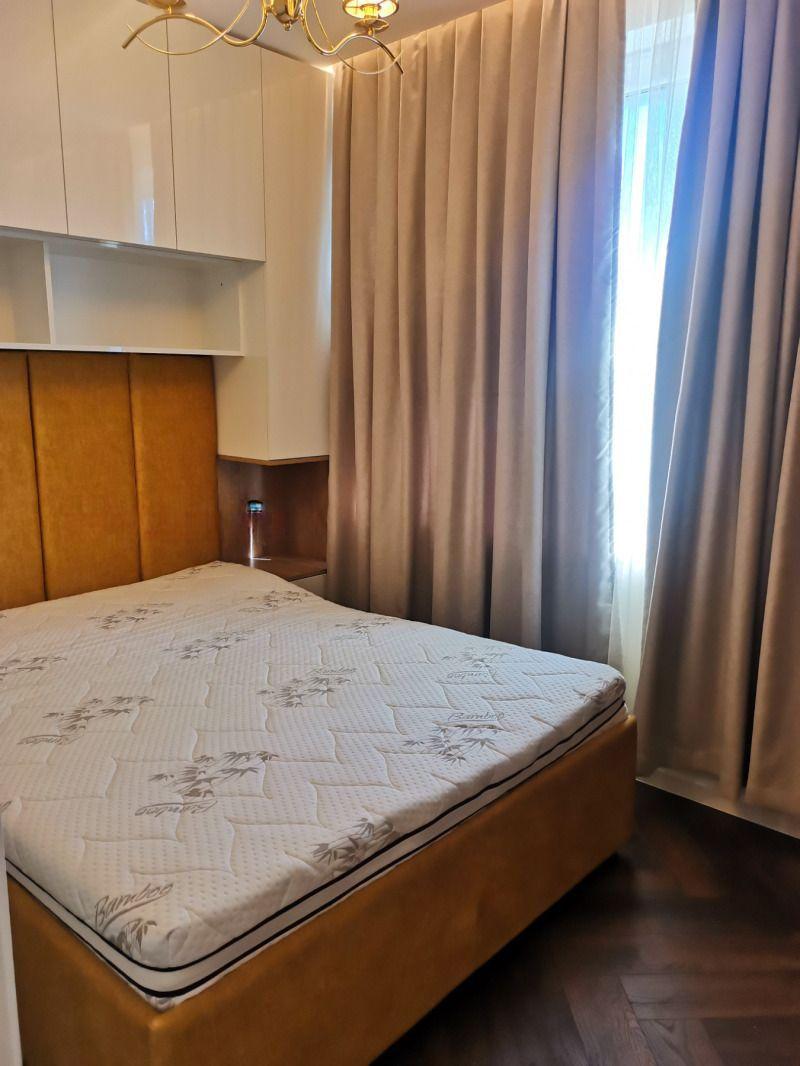 Revolution Estate presents a One-bedroom apartment in Sofia, Studentski Grad image 4