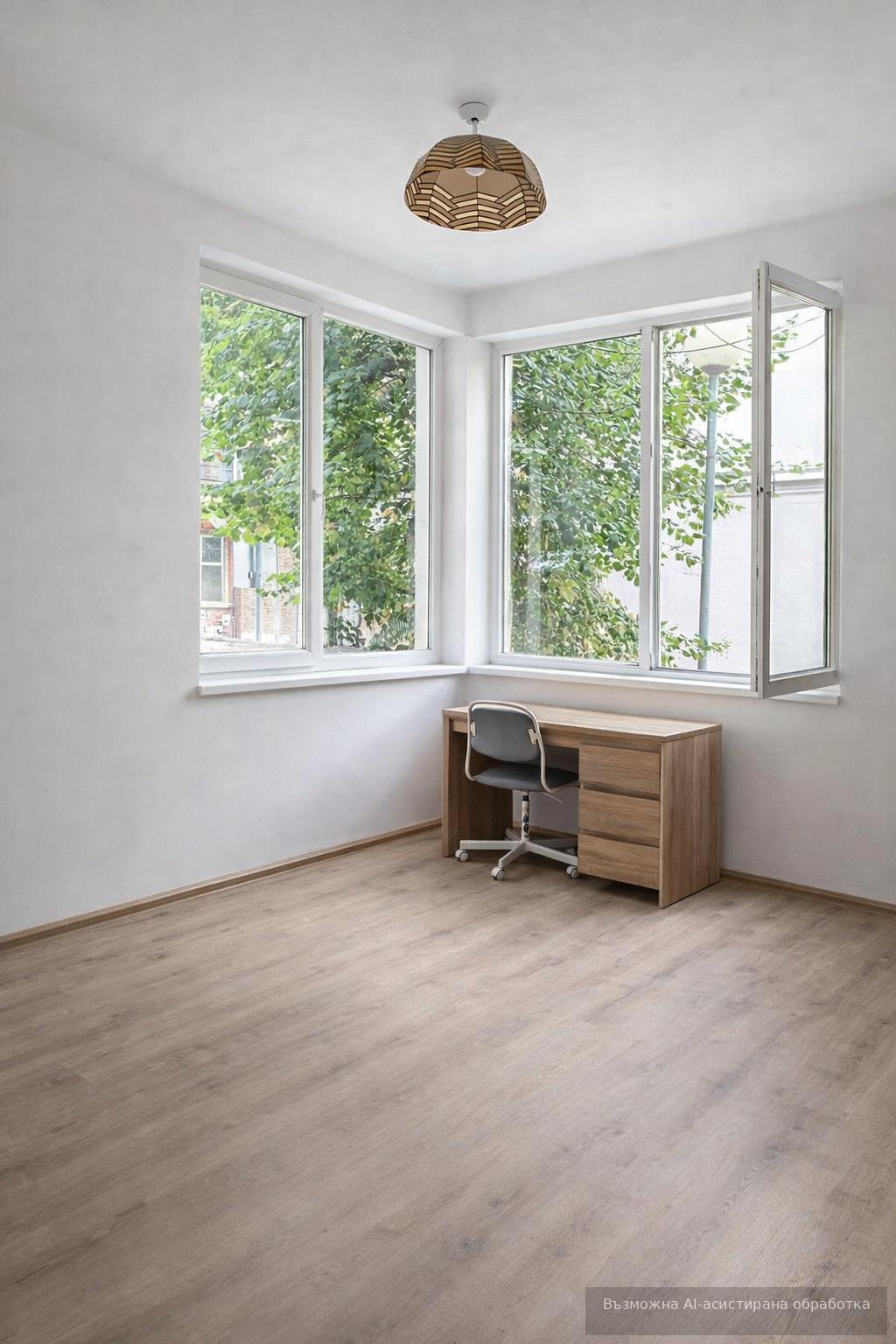 Office for rent in the city center