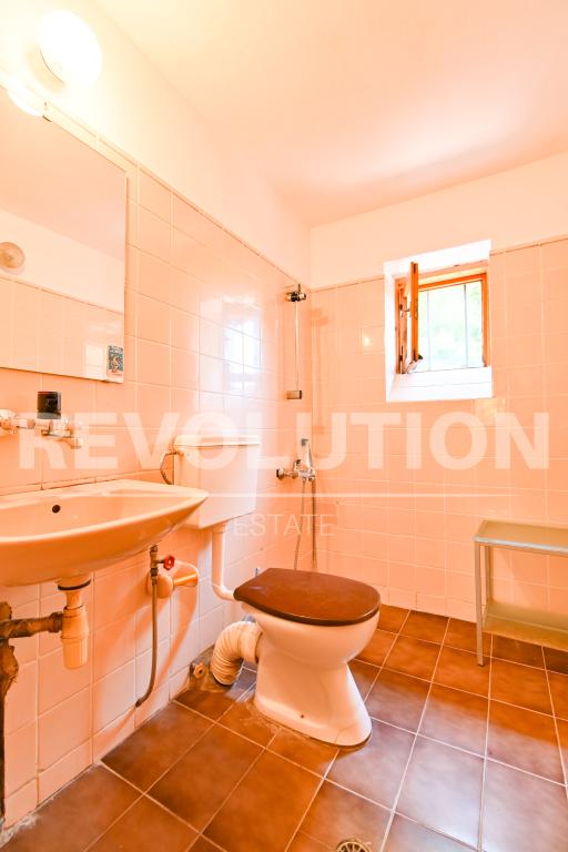 House image 48058