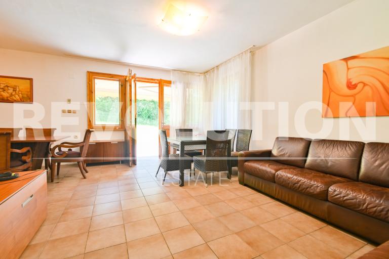 House image 48045