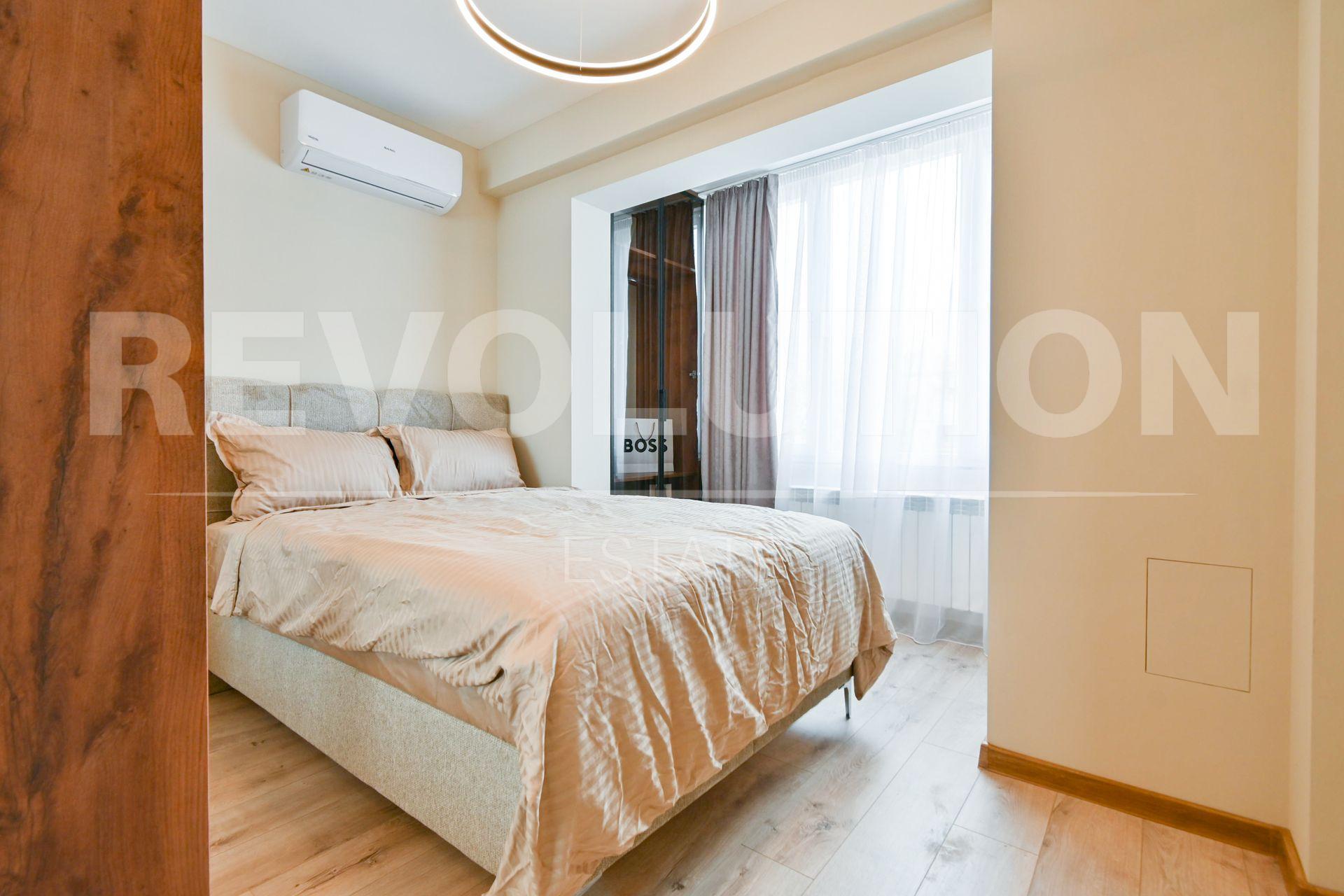 Three-room apartment in Druzhba 1 residential complex image 12