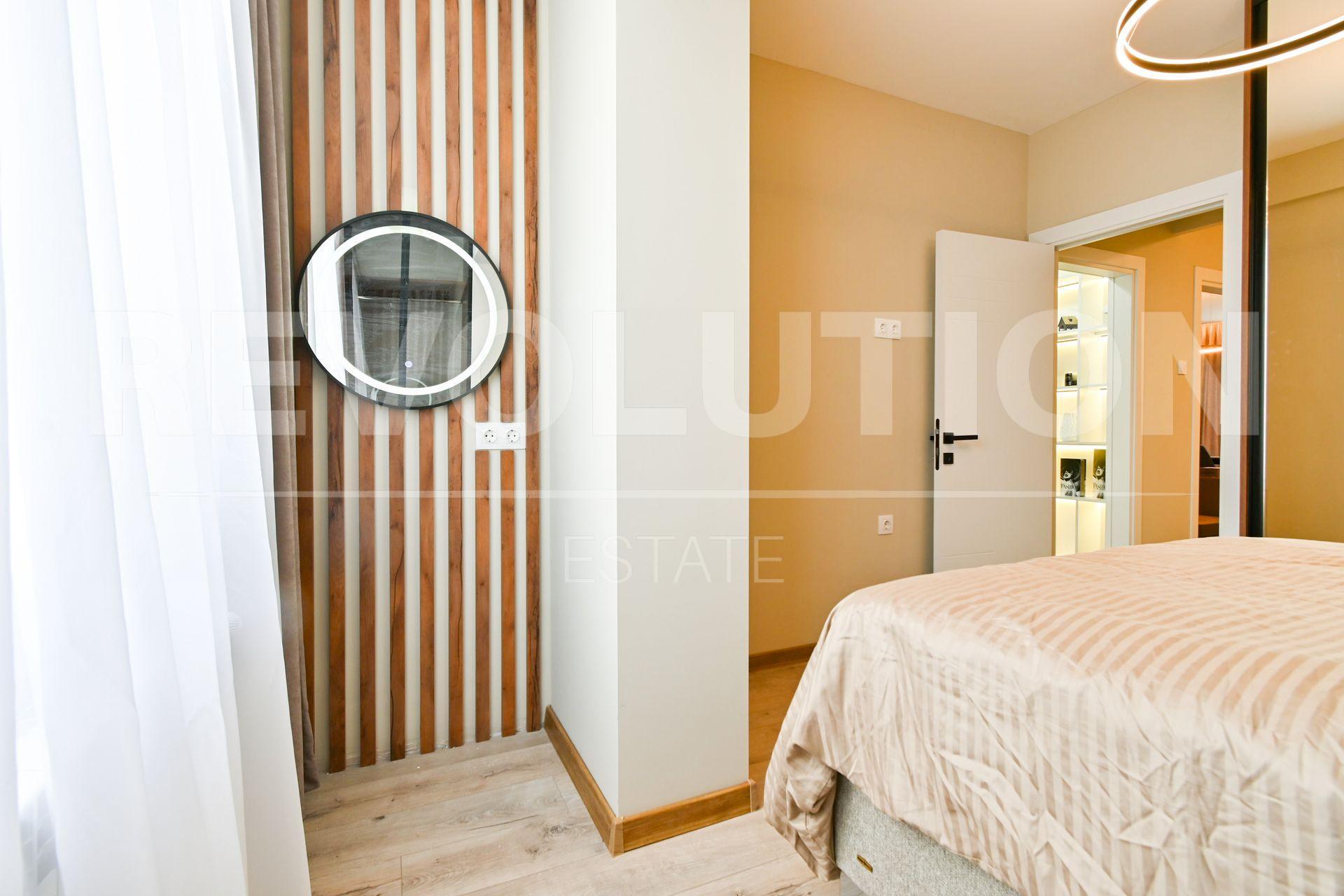 Three-room apartment in Druzhba 1 residential complex image 13
