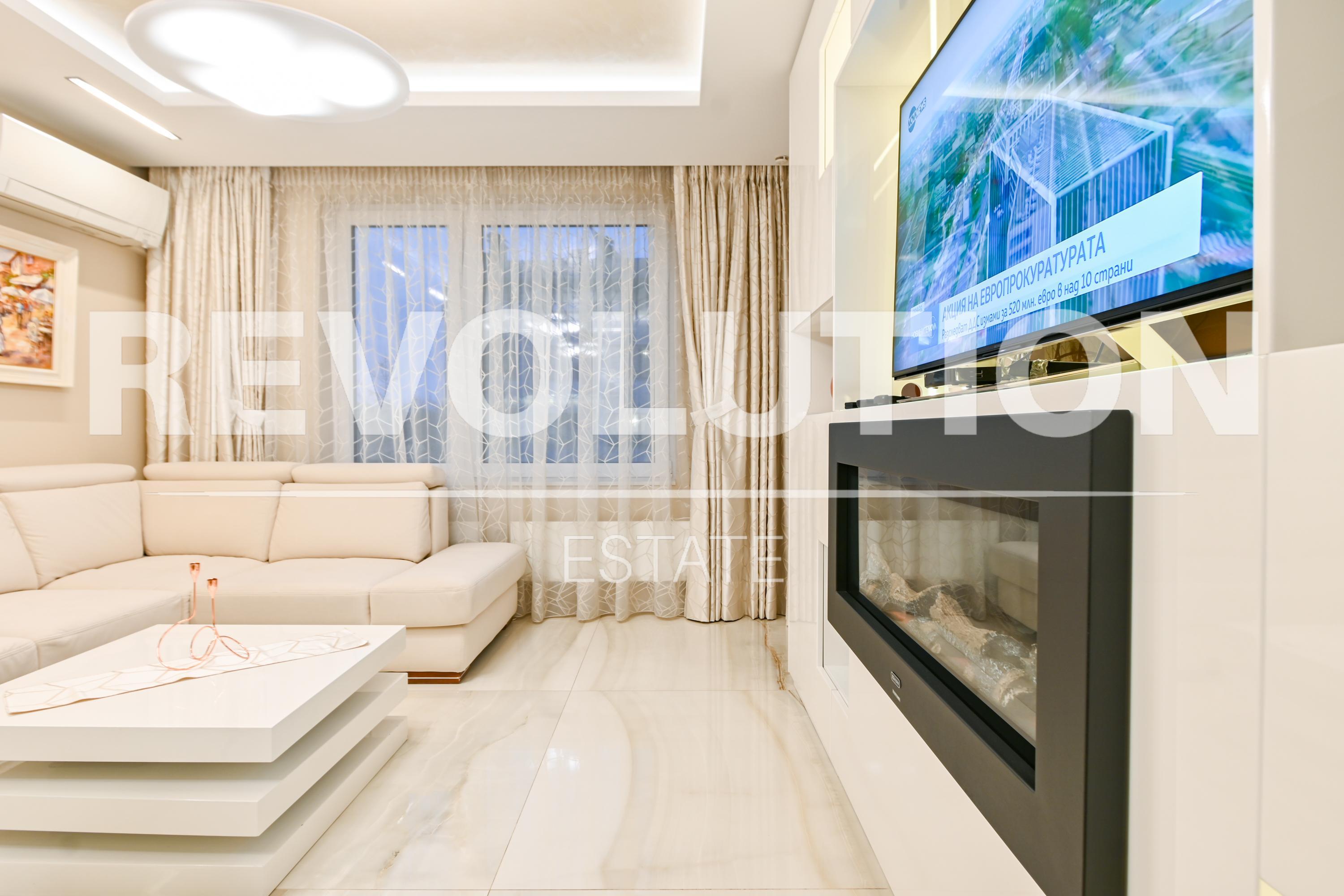 one-bedroom apartment image 2