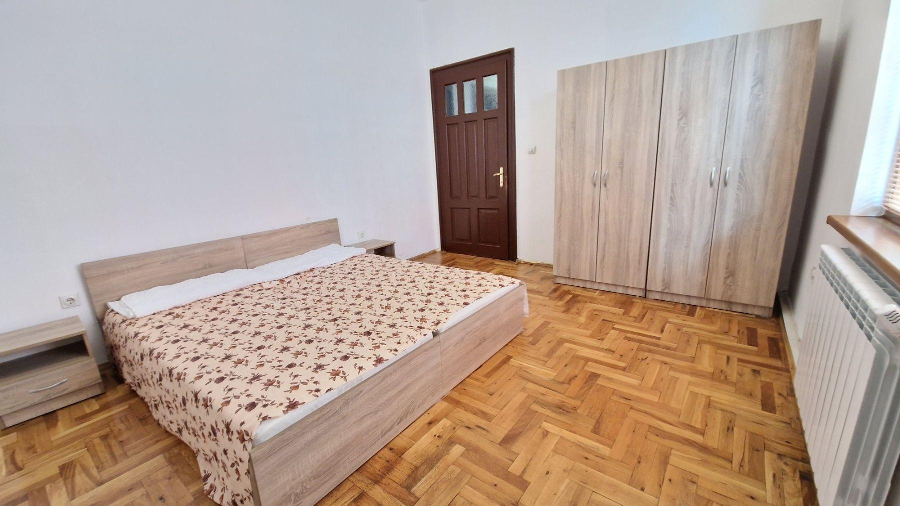 two-bedroom apartment image 5
