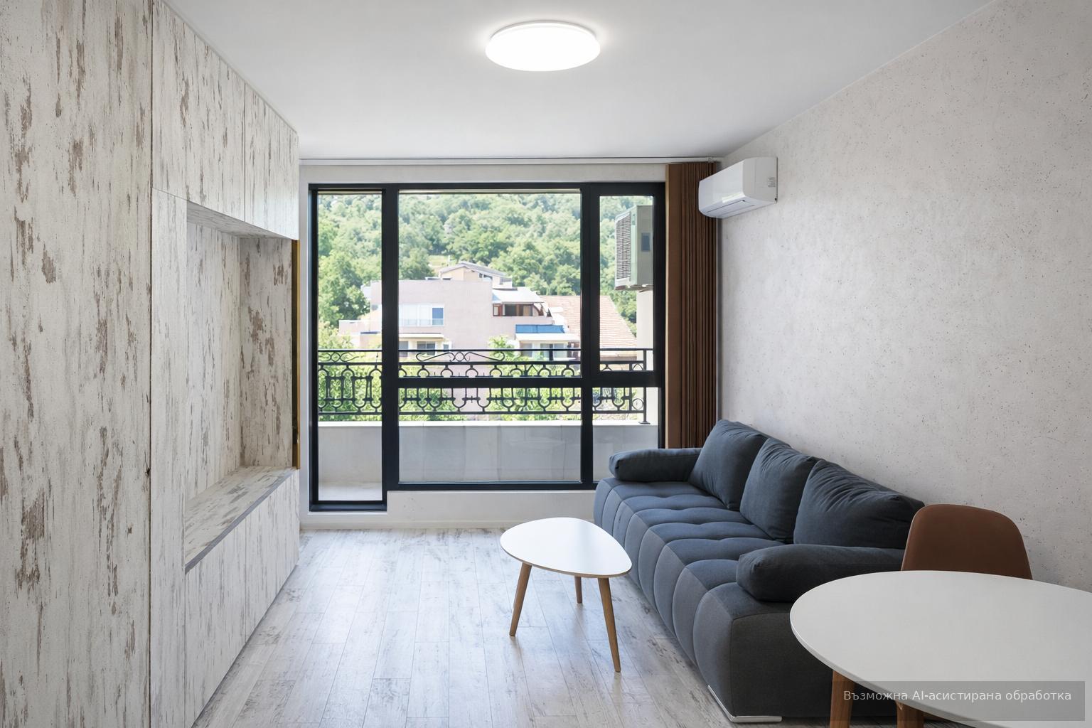 Modern one-room apartment in the city center area. image 2