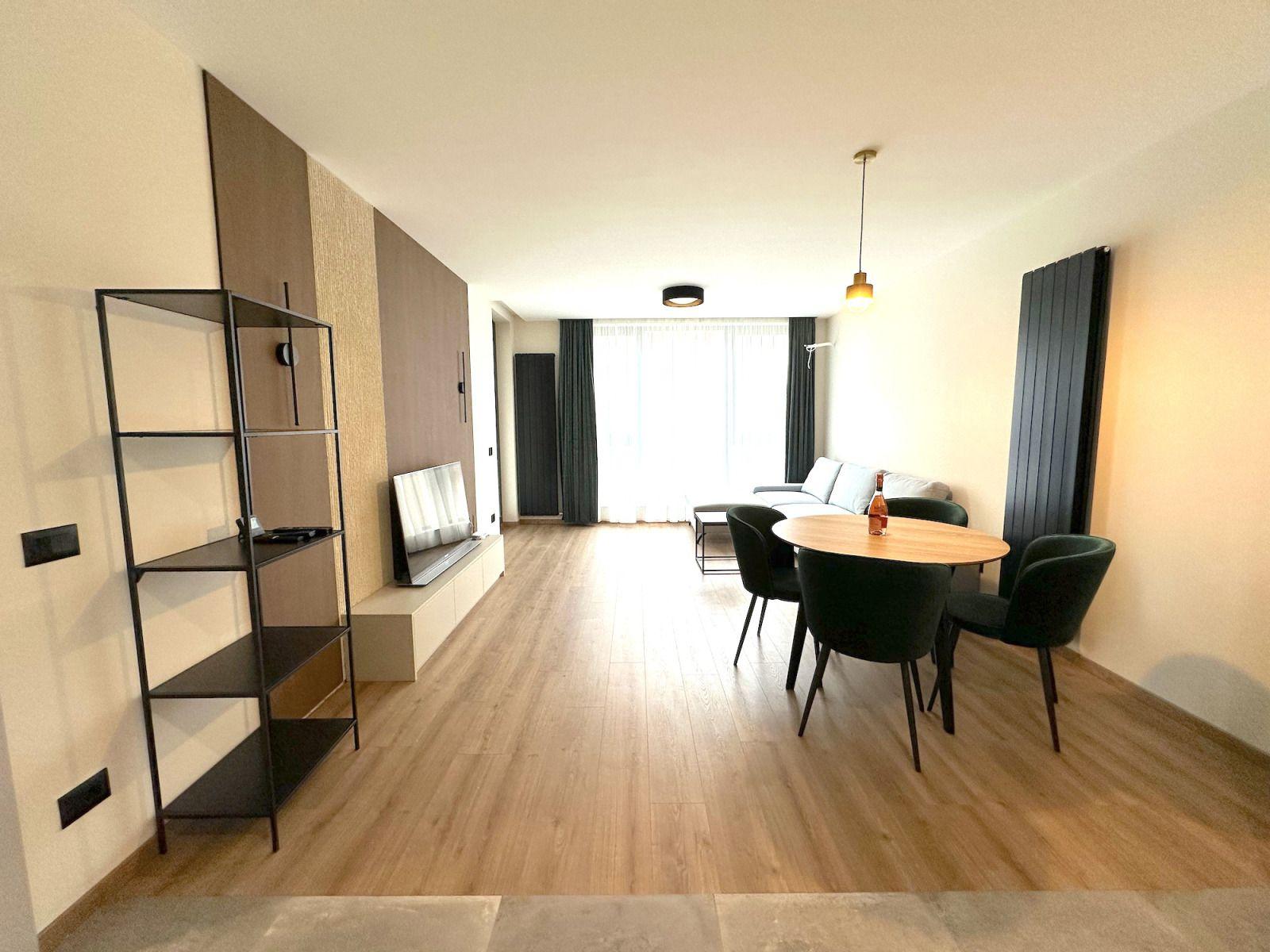 one-bedroom apartment image 1