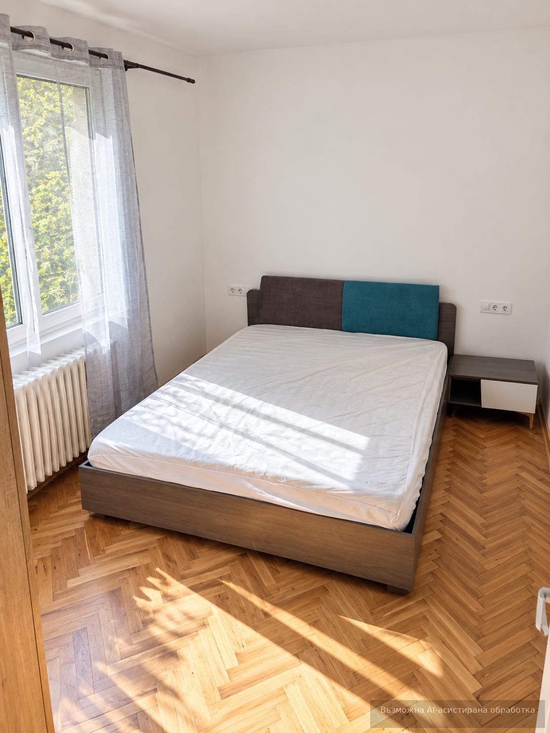 two-bedroom apartment image 7