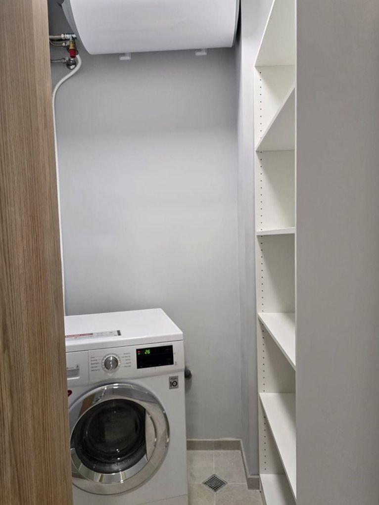 one-bedroom apartment image 6