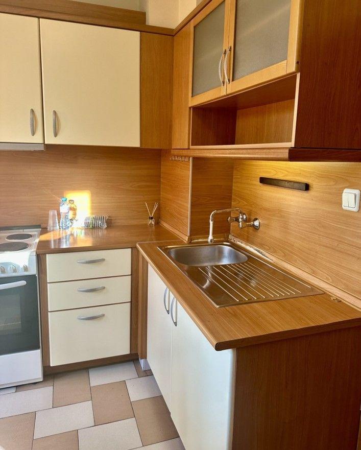 two-bedroom apartment image 7