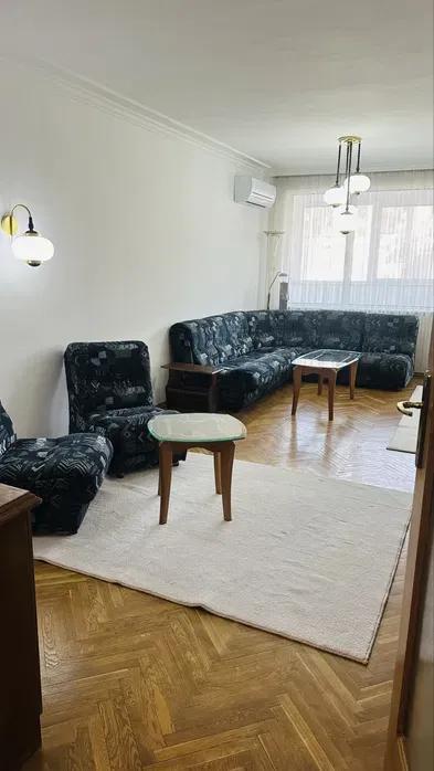 Тристаен апартамент в сърцето на Капана снимка 4