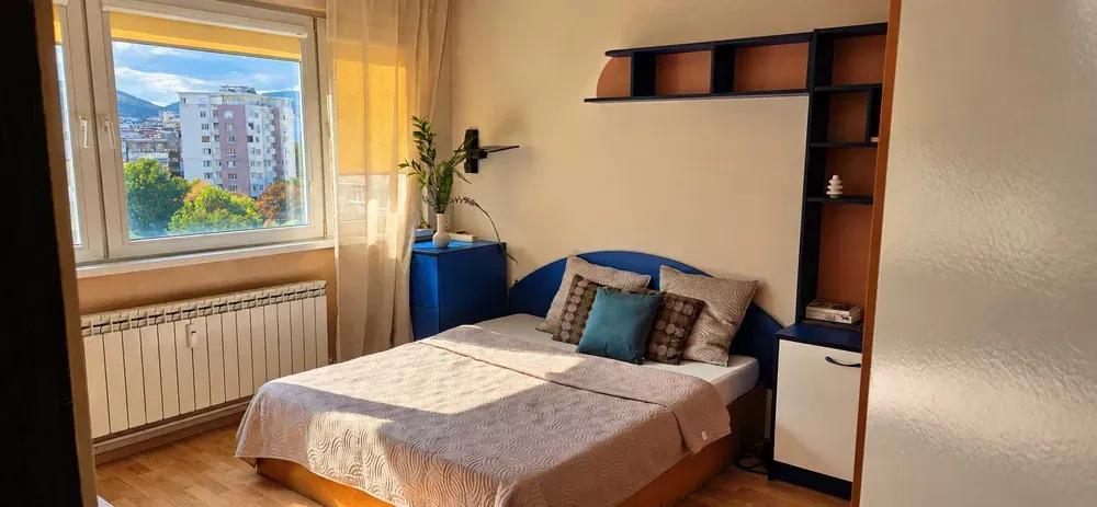 one-bedroom apartment image 7
