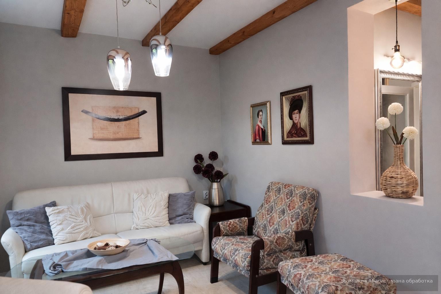 House for rent in the city center image 3