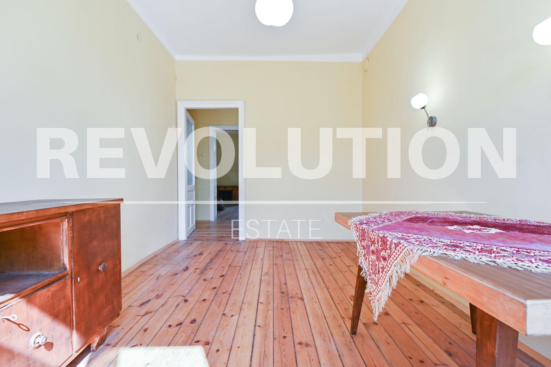 Revolution Estate Presents a Three-Bedroom Apartment in Sofia, Center – TSUM image 2