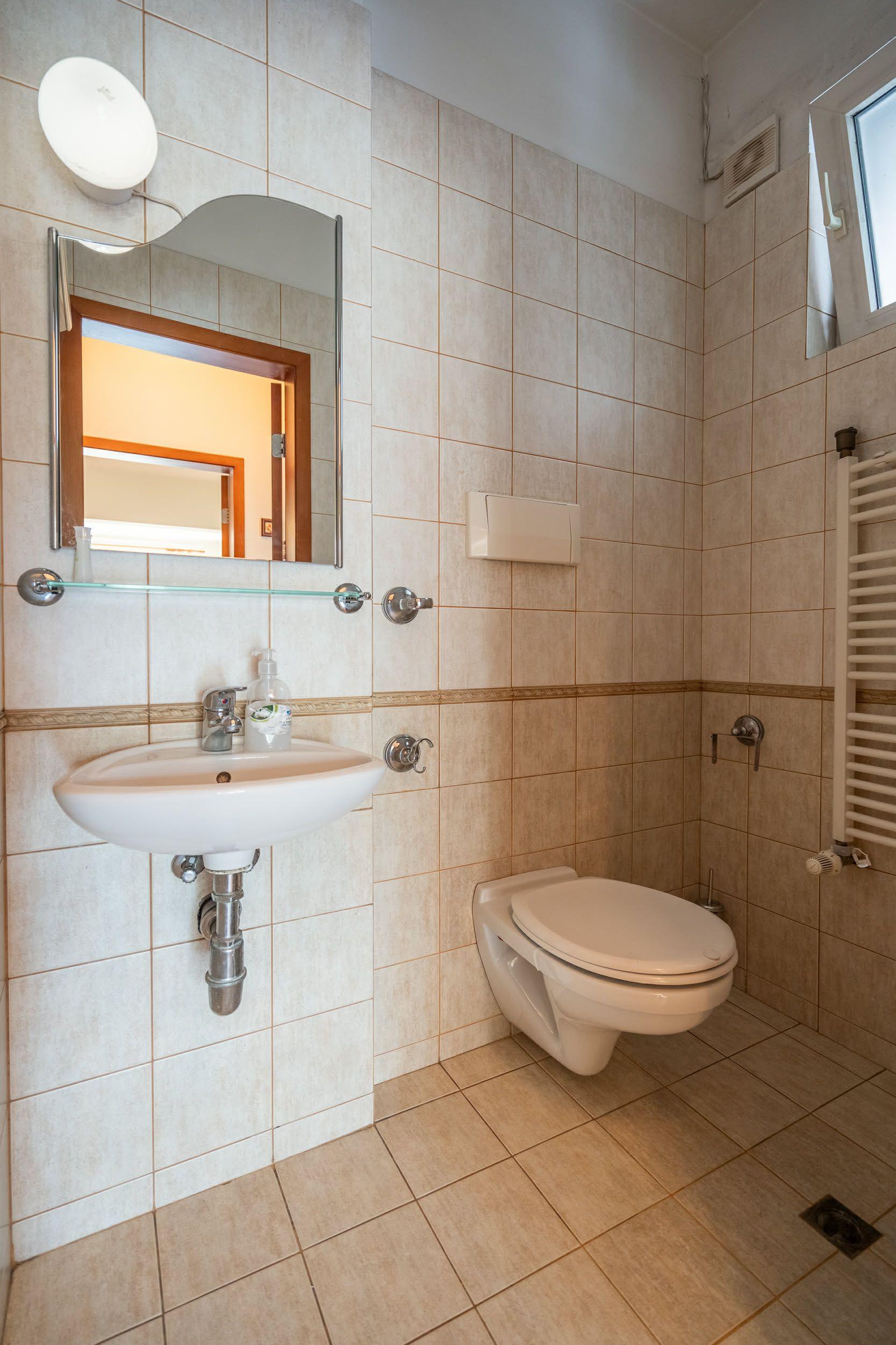 Revolution Estate Presents a Three-Bedroom Apartment in Sofia, Center – NDK image 7