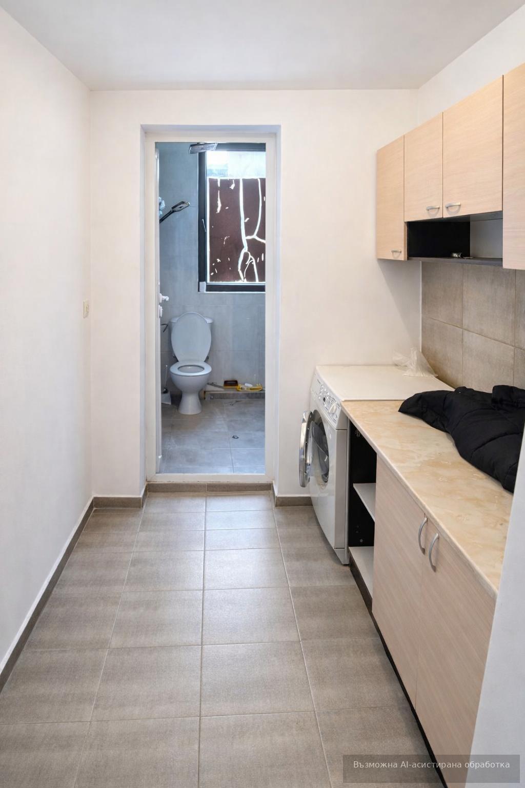 Three-room apartment in the city center area image 5