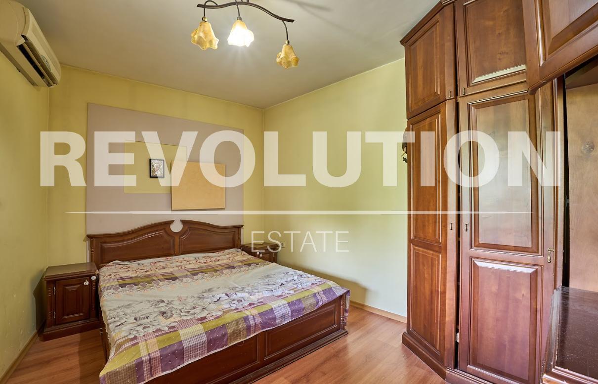 Three-room apartment in the Marasha neighborhood image 4