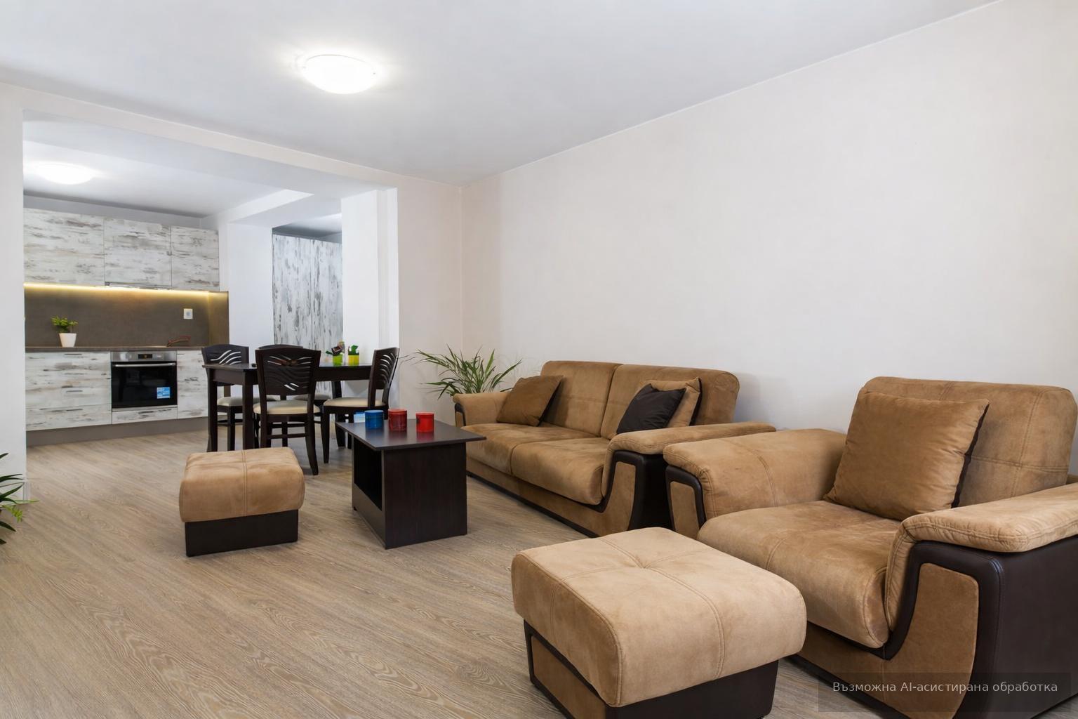 Luxury floor of a house in the city center area image 1