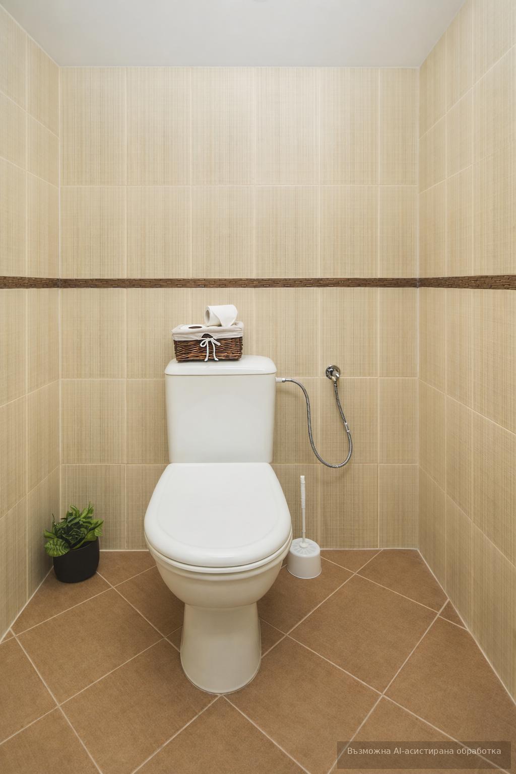 Three-room apartment in the prime city center image 8