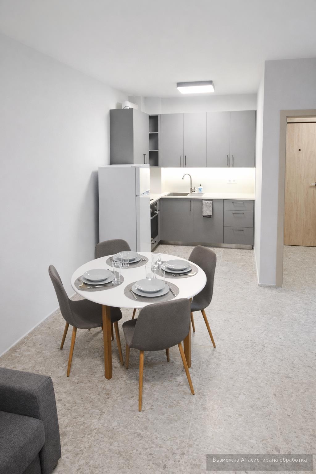 One-bedroom apartment in the city center area – underground parking space and entrance fees included! image 1