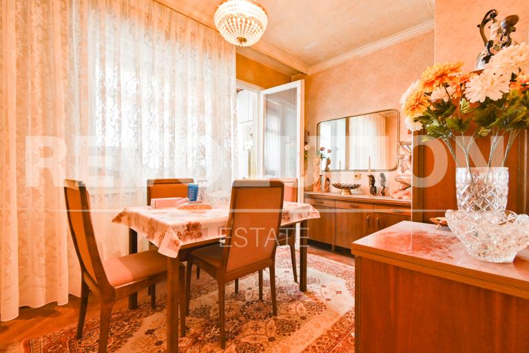 Two bedroom apartment image 48759