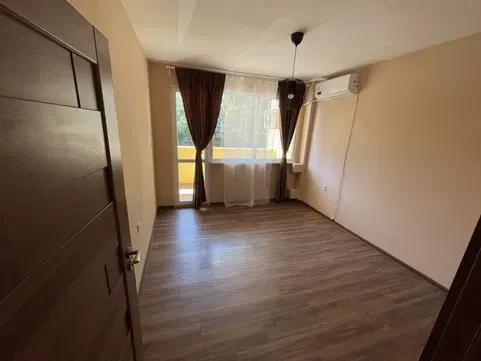 two-bedroom apartment image 5