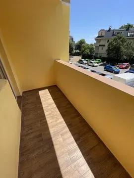 two-bedroom apartment image 9