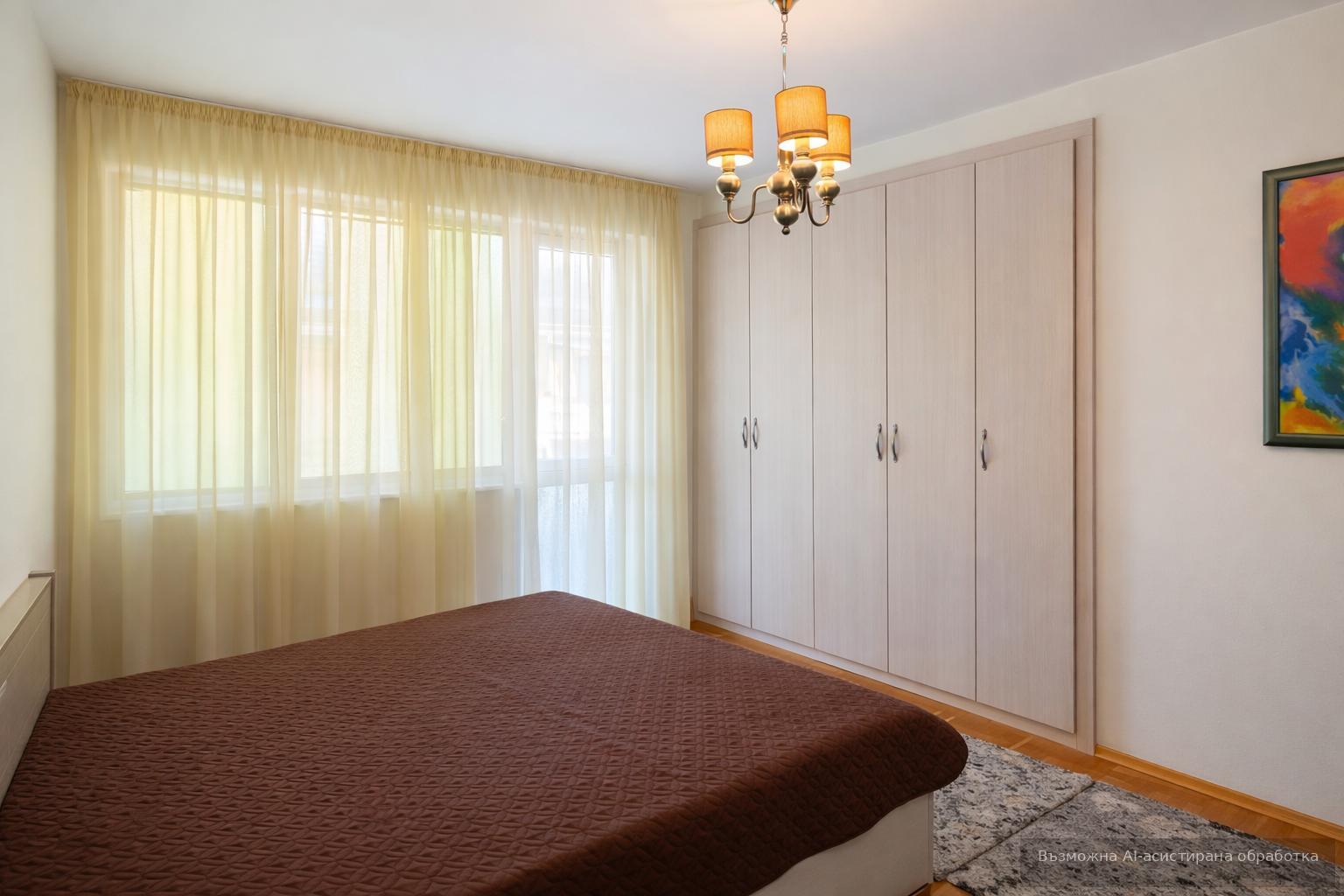 Тристаен апартамент в кв. Каменица 1 снимка 4
